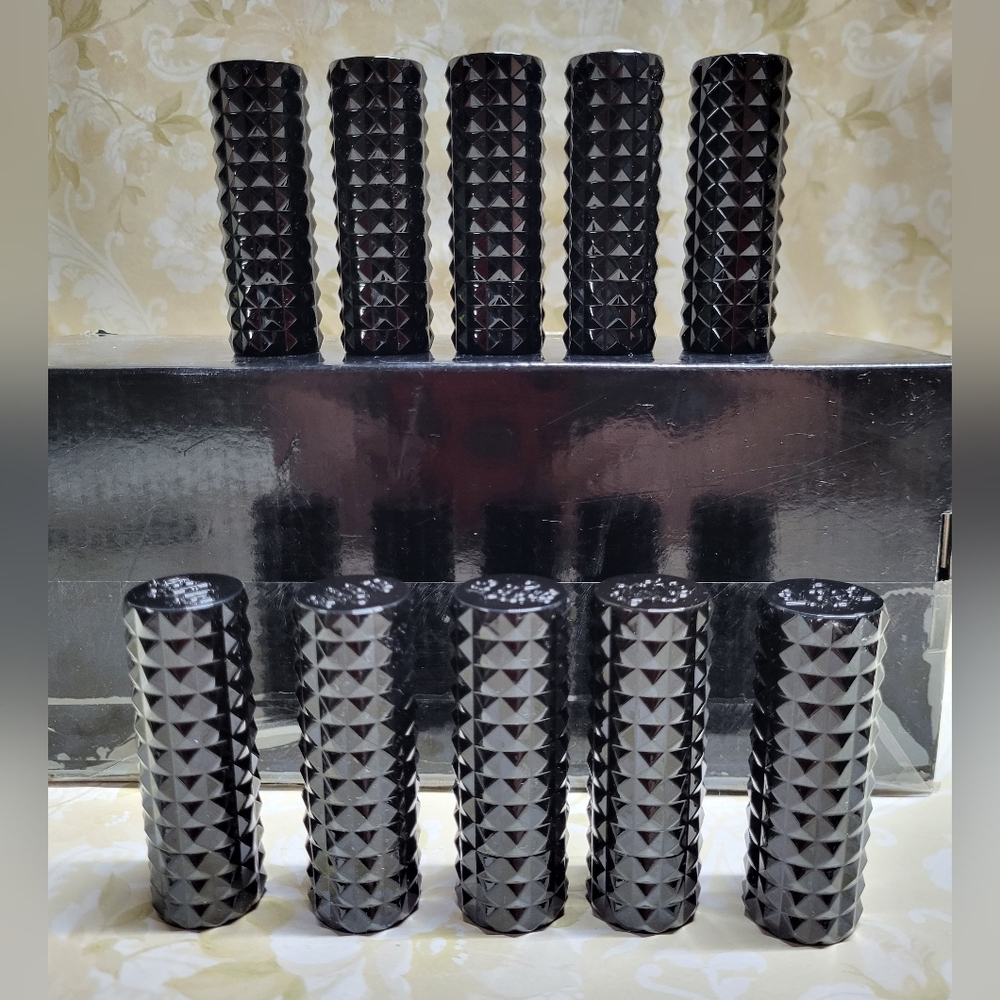 Choice of KVD Studded Kiss Creme Lipstick